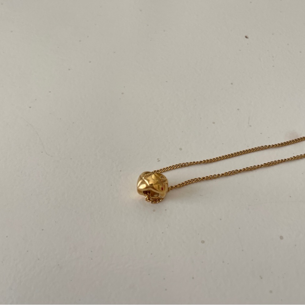 Gold Necklace with Textured Quilted Barrel Pendant - Picture 3 of 8